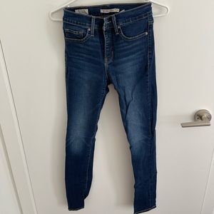 Levi’s 311 jeans